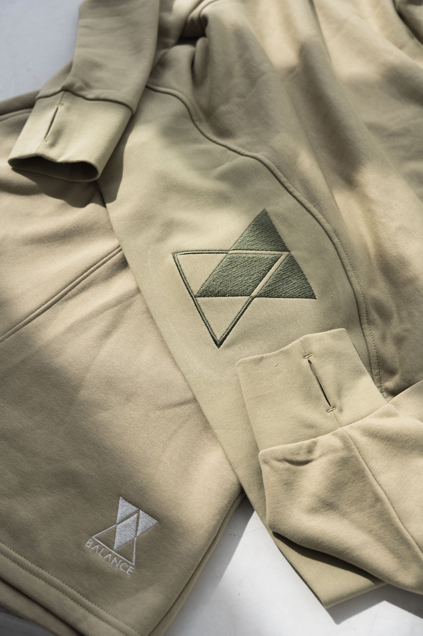 Balance Cropped Hoodie