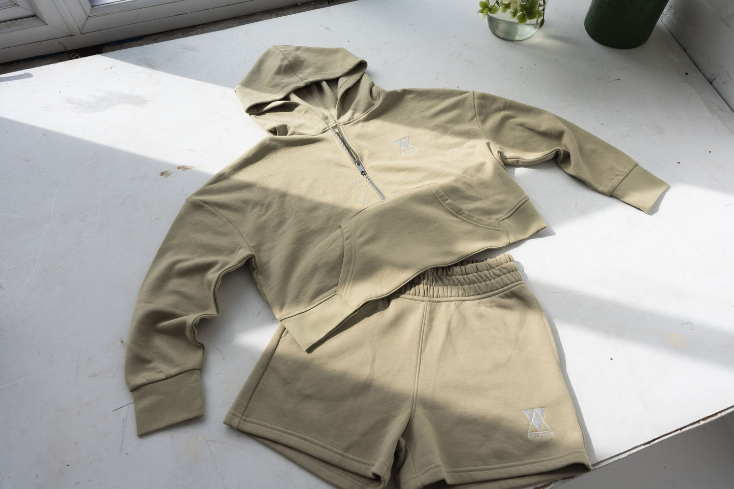 Balance Sage Shorts