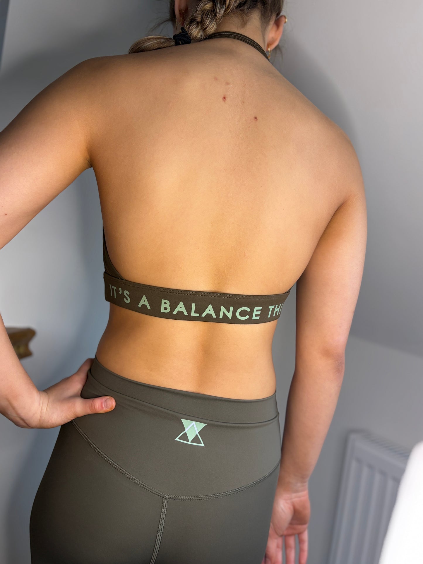 Backless Balance Bra